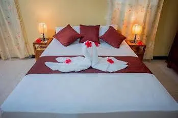 *** Bed & Breakfast Georgina's Cottage Beau Vallon  Seychelles