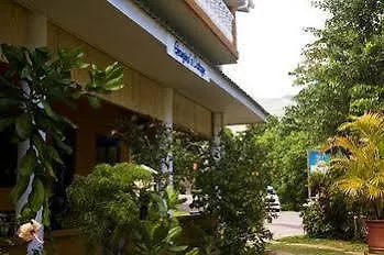 Georgina'S Cottage Mahe Island Сейшельские острова